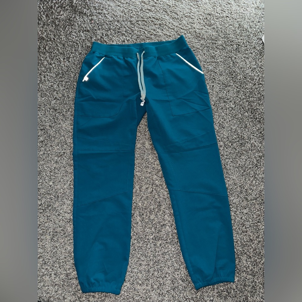 Figs pacific blue scrub pants